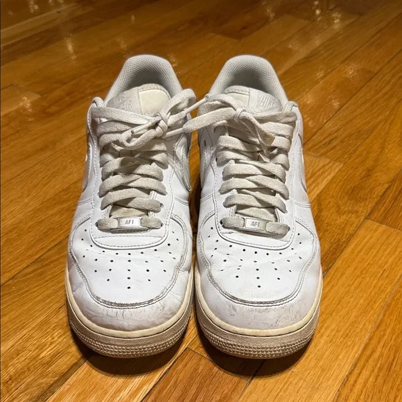 Nike Air Force 1 Sneakers Size 11 Men - Picture 5 of 9